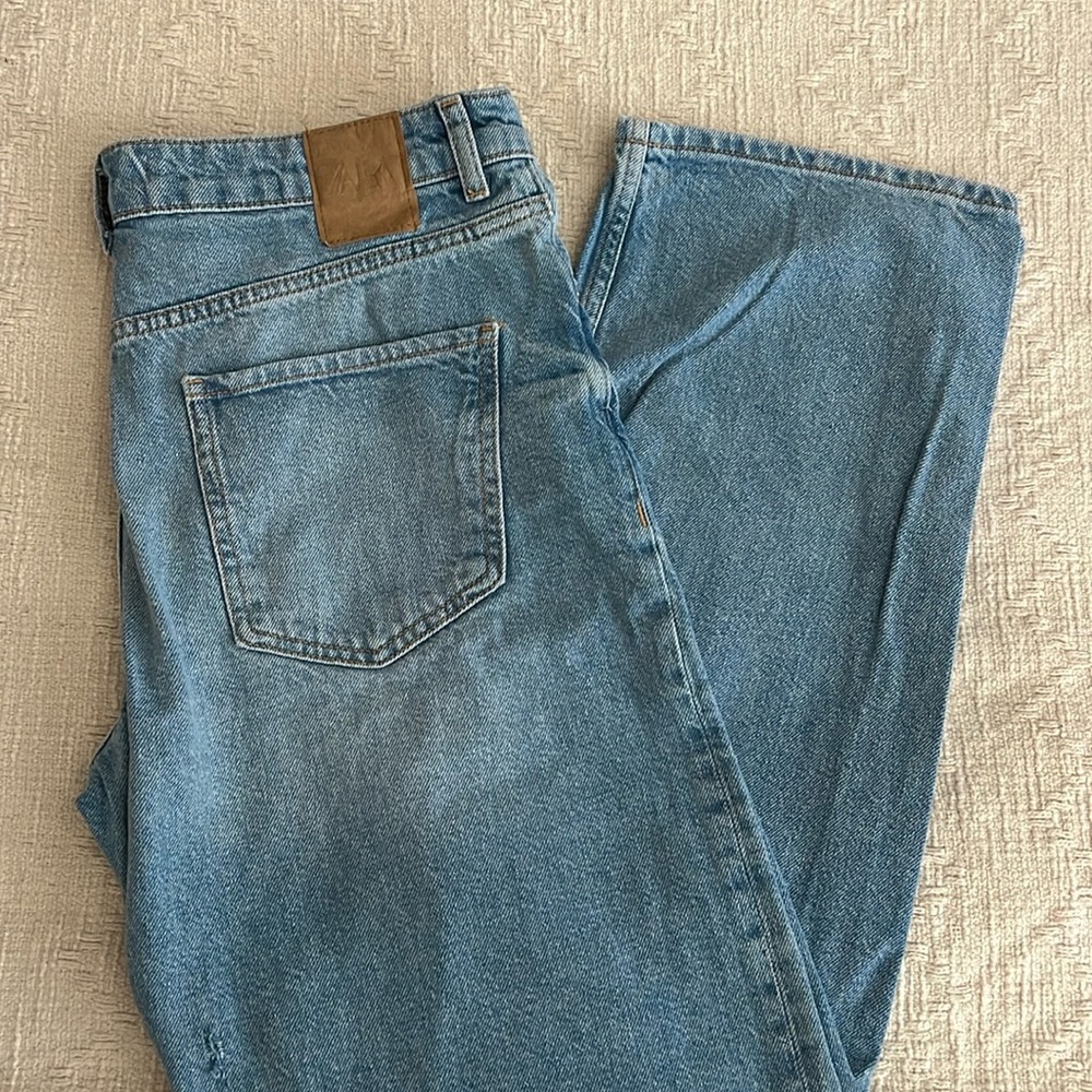Size 6 // Zara Jeans
